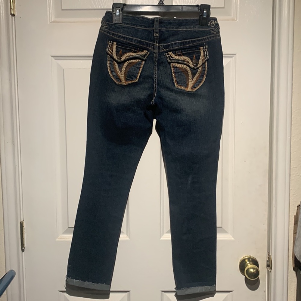Distressed crop ankle jeans - Picture 2 of 10